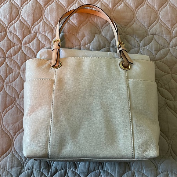 NWT Vanilla Micheal Kors Purse - Picture 3 of 7